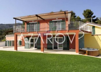 Villa Alassio - foto 2