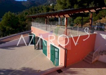 Villa Alassio - foto 3