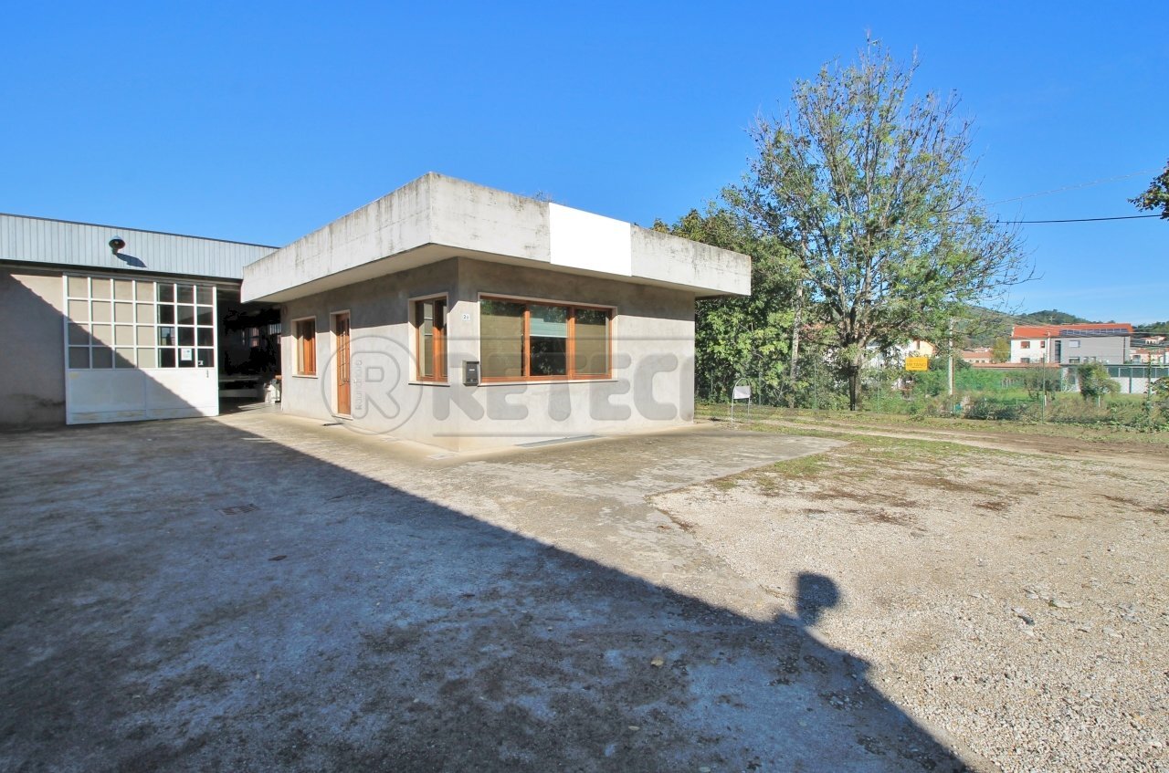 esterno - Commercial Premises Via San Zeno 2B, Arzignano - photo 2