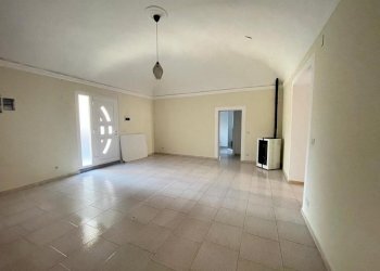 WhatsApp Image 2025-10-10 at 22.46.30 (1).jpeg - Villa Tremestieri Etneo - foto 2