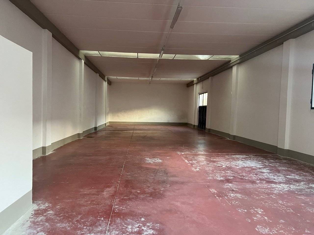 IMG_5802.jpg - Laboratory Via Alessandro Ferrarini 6, Prato - photo 1