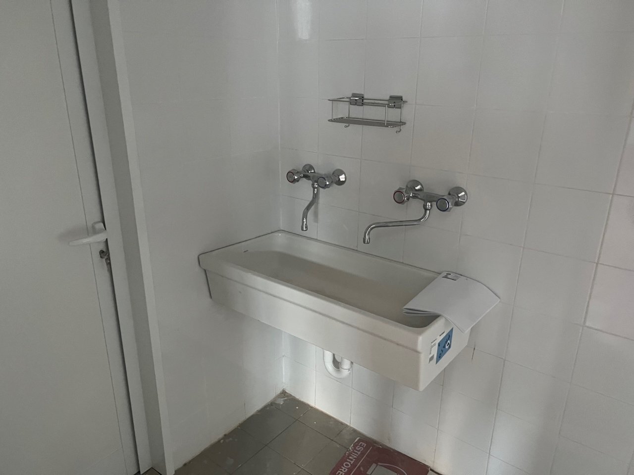 IMG_5803.jpg - Laboratory Via Alessandro Ferrarini 6, Prato - photo 3