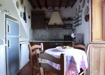 vendesi rustico ristrutturato con piscina luccaIMG - Casale Via per Chiatri 734, Lucca - foto 14