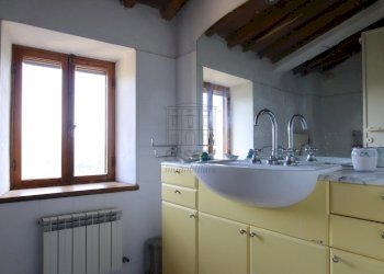 vendesi rustico ristrutturato con piscina luccaIMG - Casale Via per Chiatri 734, Lucca - foto 18