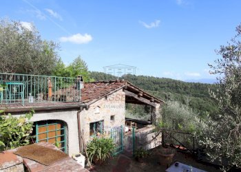 vendesi rustico ristrutturato con piscina luccaIMG - Casale Via per Chiatri 734, Lucca - foto 24