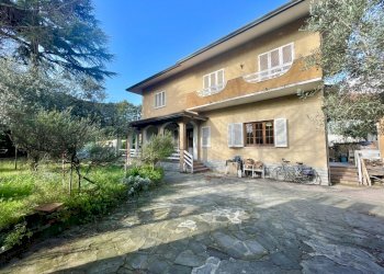 IMG_9361 3.JPG - Villa Camaiore - foto 1