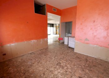 Negozio Viale Della Libertà, Martina Franca - foto 15