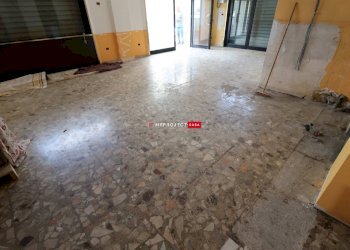 Negozio Viale Della Libertà, Martina Franca - foto 16