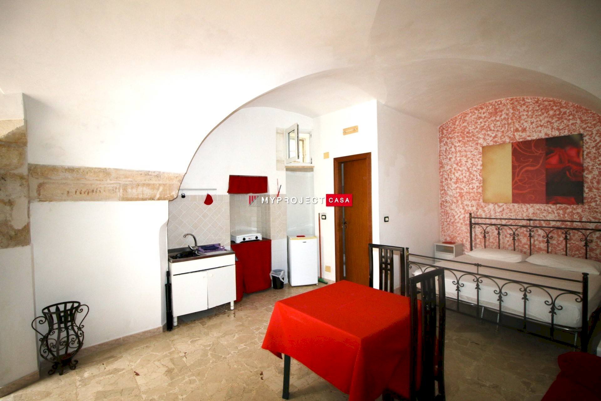 Monolocale Vico Arco Fumarola, Martina Franca - foto 2