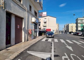 Negozio Viale Europa, Martina Franca - foto 4