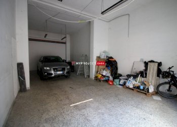 Negozio Via Dei Cedri, Martina Franca - foto 5