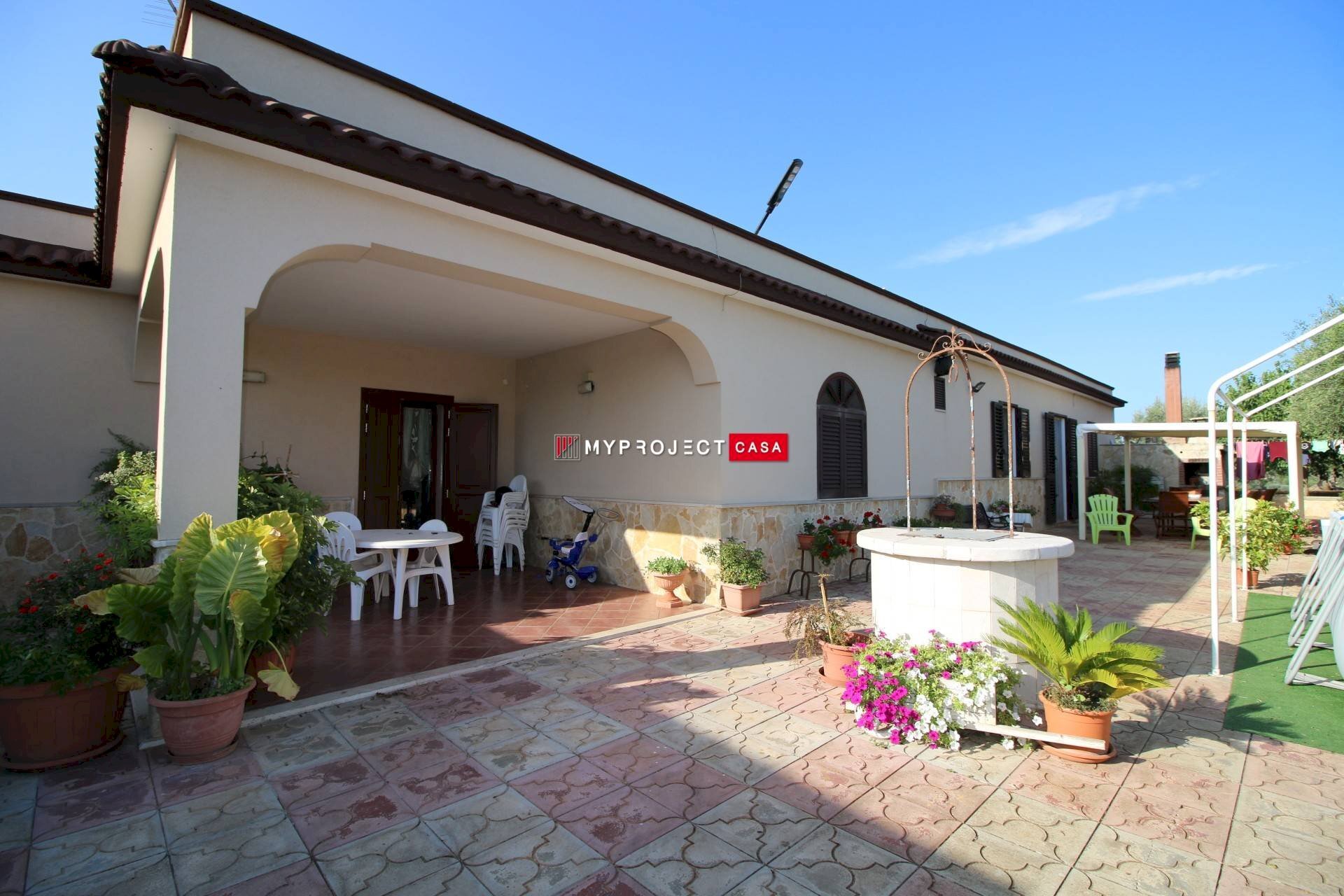 Villa Sisto, C.da Martellotti, Ostuni - foto 1