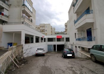 Garage - Parcheggio Viale Alcide De Gasperi, Martina Franca - foto 1