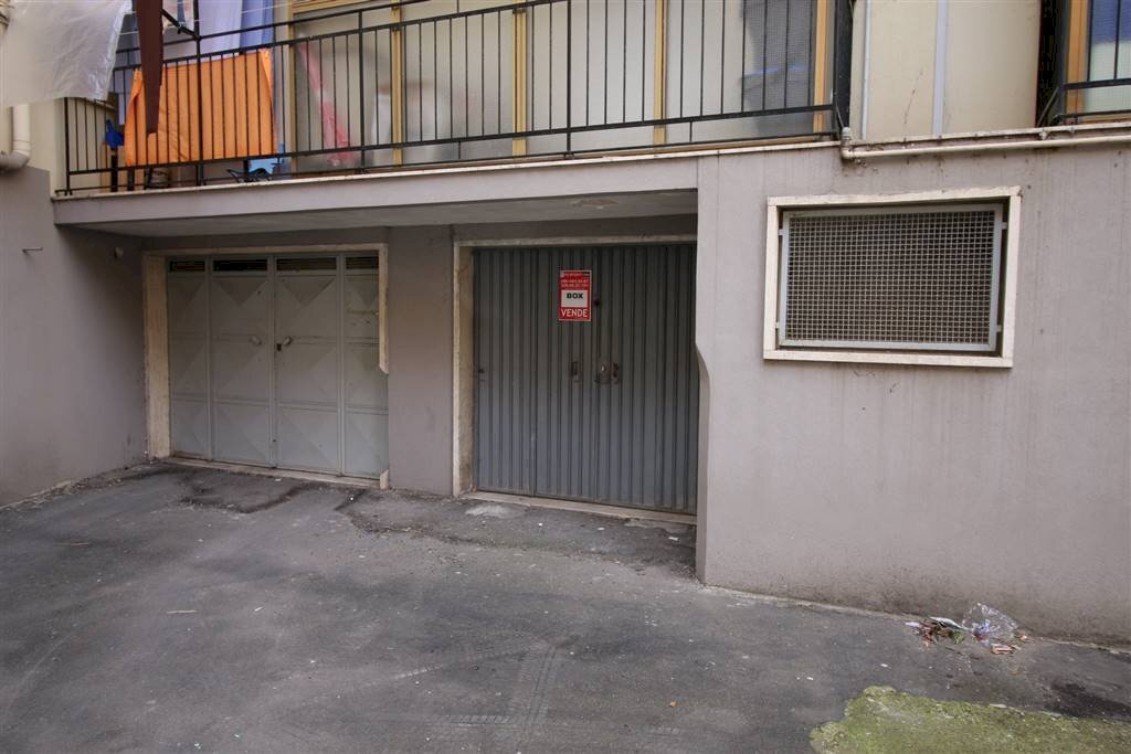 Garage - Parcheggio Centrale, Martina Franca - foto 1