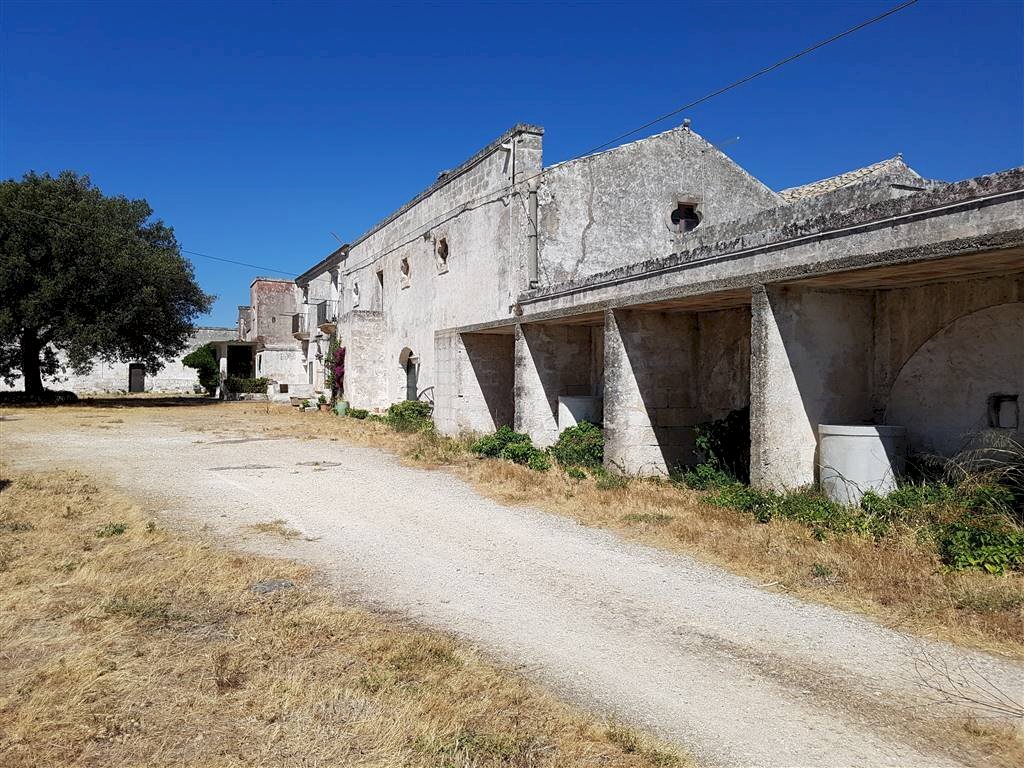 Locale Commerciale Contrada Casellone, Crispiano - foto 3
