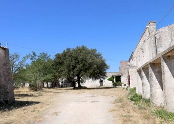 Locale Commerciale Contrada Casellone, Crispiano - foto 16