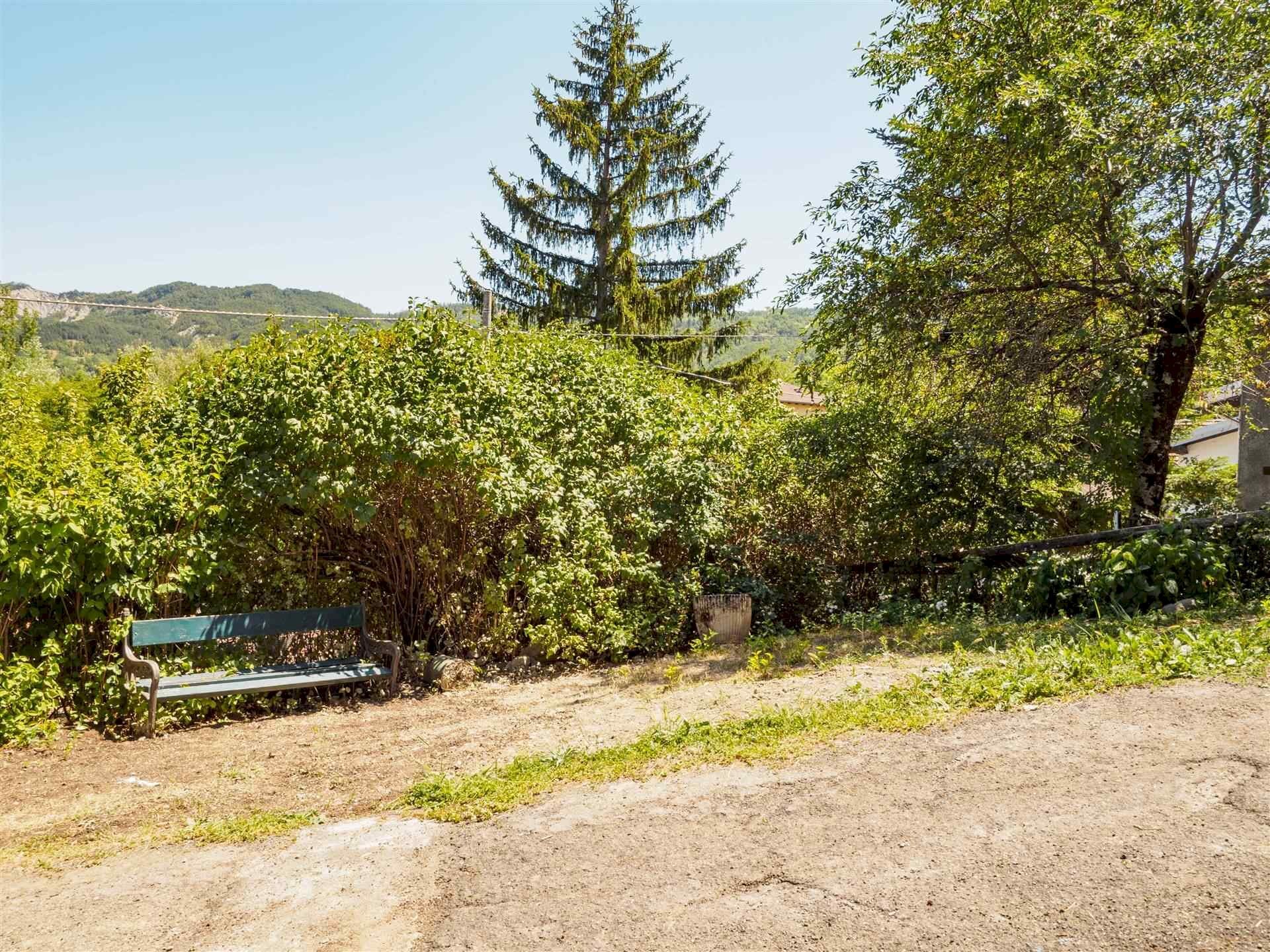 Semi-detached house Frassinoro - photo 2