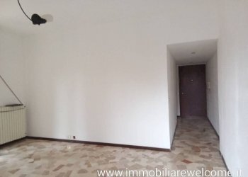 ambienti - Bilocale via Filippo Turati, 23, Cerro Maggiore - foto 7