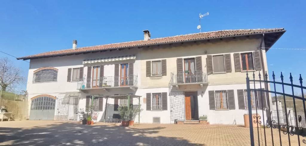 Facciata - Rustico Montegrosso d'Asti - foto 3
