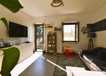 Salone - Rustic Montegrosso d'Asti - photo 12