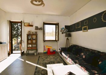 Salone - Rustic Montegrosso d'Asti - photo 14