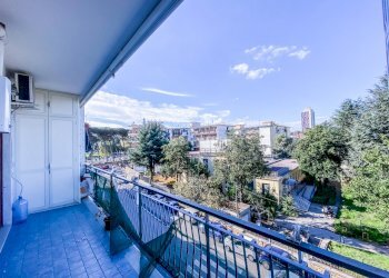 balcone - Appartamento Via Pietravalle, Napoli - foto 7