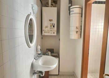 60760389-1dac-476e-b3e9-112da8a1b92b.jpg - Ufficio Cesena - foto 10