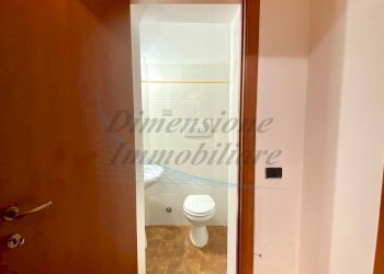 photo_12_2026-01-22_17-06-23.jpg - Locale Commerciale Piazza Giosuè Carducci, Rosignano Marittimo - foto 4