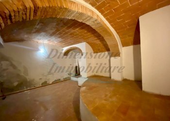 photo_3_2026-01-22_17-06-23.jpg - Locale Commerciale Piazza Giosuè Carducci, Rosignano Marittimo - foto 10