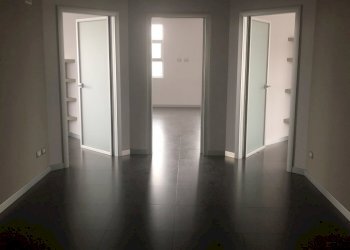 IMG_0209.jpg - Ufficio Via Giovanni Paolo II 11, Vigevano - foto 14