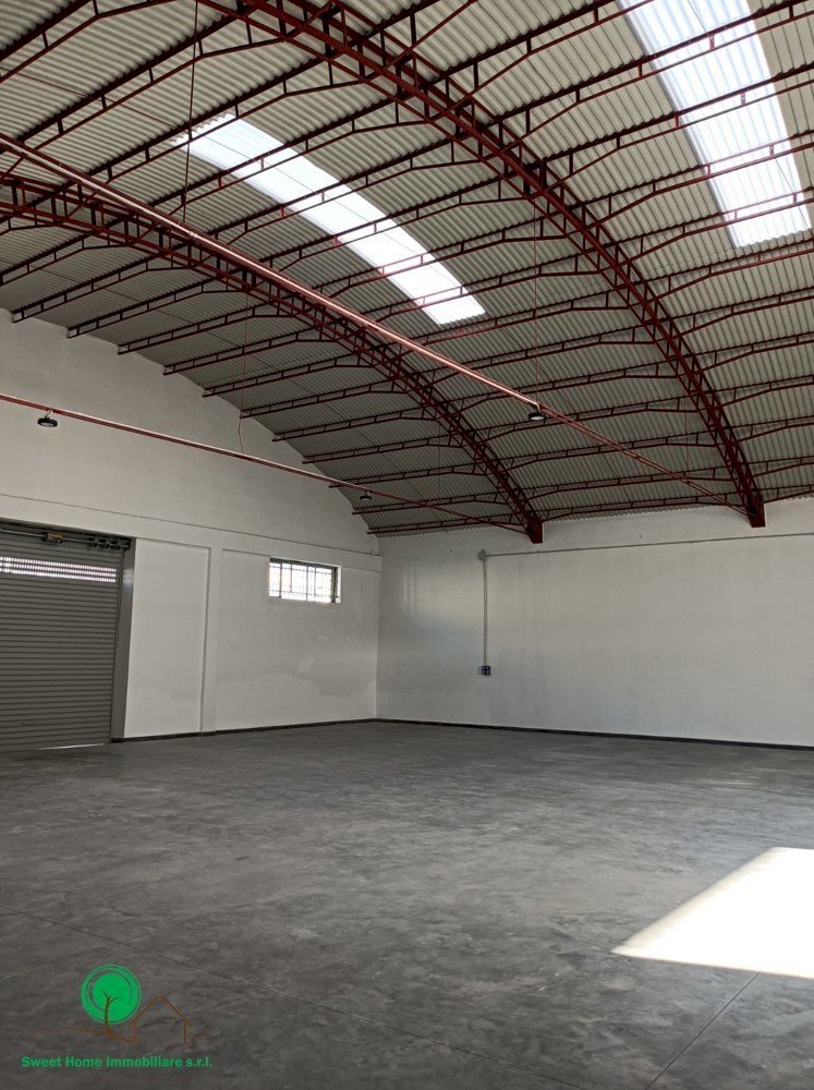 Capannone Modugno - foto 2