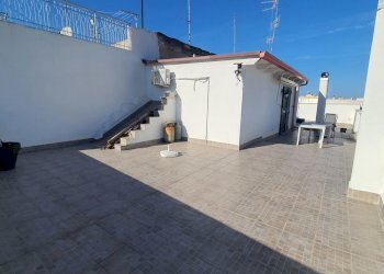 Terratetto - Terracielo Donizetti   Numero civico 94, Triggiano - foto 14