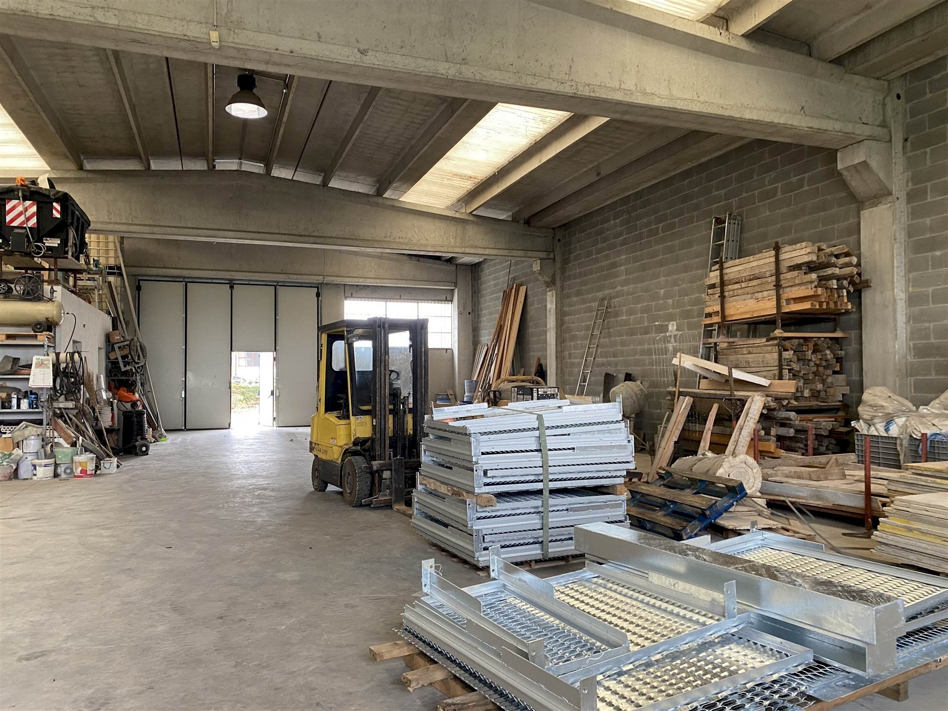 Capannone Lurano - foto 2