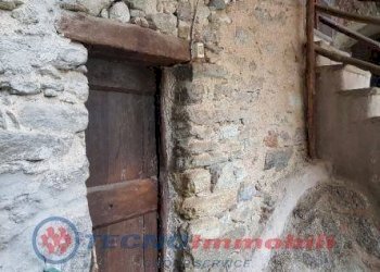 Img1_1342023104140.jpg - Casa indipendente via Locana, Sparone - foto 10