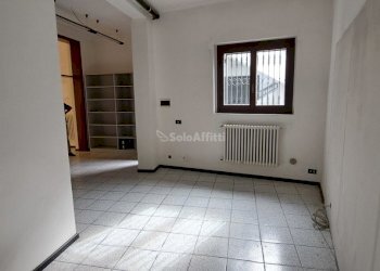 20240730_093630.jpg - Locale Commerciale Corso della Libertà 63/B, Cesano Maderno - foto 10