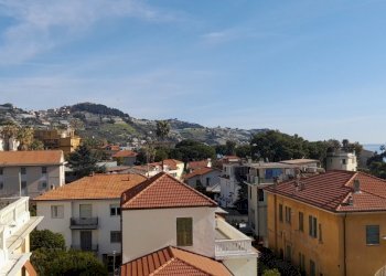 11.jpg - Bilocale via Ansaldi, Sanremo - foto 22