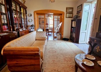 8124ab_29902bd110e0449dbdd4f9b7e5042a02_mv2.jpg - Appartamento Sarzana - foto 1