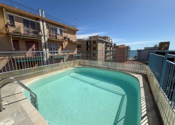 PISCINA STELLA DI MARE  (2).jpg - Trilocale CORSO 4 NOVEMBRE  7, Borghetto Santo Spirito - foto 5