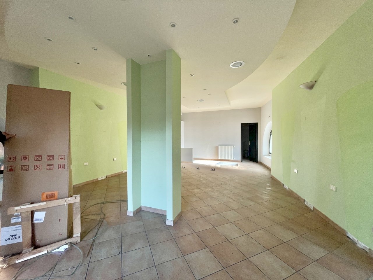 IMG_9698 2.JPG - Commercial Premises Pietrasanta - photo 2