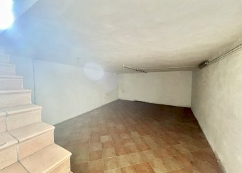 IMG_9693 2.JPG - Locale Commerciale Pietrasanta - foto 14