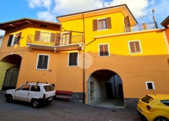 Casa semi indipendente Via Camillo Benso Conte di Cavour, Albiano d'Ivrea - foto 4