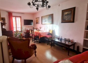 Casa semi indipendente Via Camillo Benso Conte di Cavour, Albiano d'Ivrea - foto 9