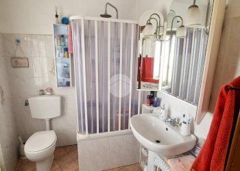 Casa semi indipendente Via Camillo Benso Conte di Cavour, Albiano d'Ivrea - foto 26