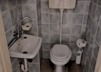 Locale Commerciale Via Matteucci, Ravenna (zona Centro Storico) - foto 11