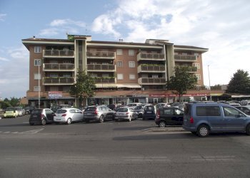 Locale Commerciale viale cortina d'ampezzo, Roma - foto 2
