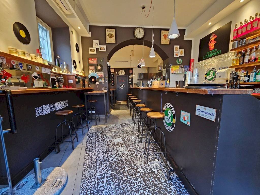 ambiente - Bar Tavola Calda - Fredda via Felice Cavallotti, 6, Varese - foto 2