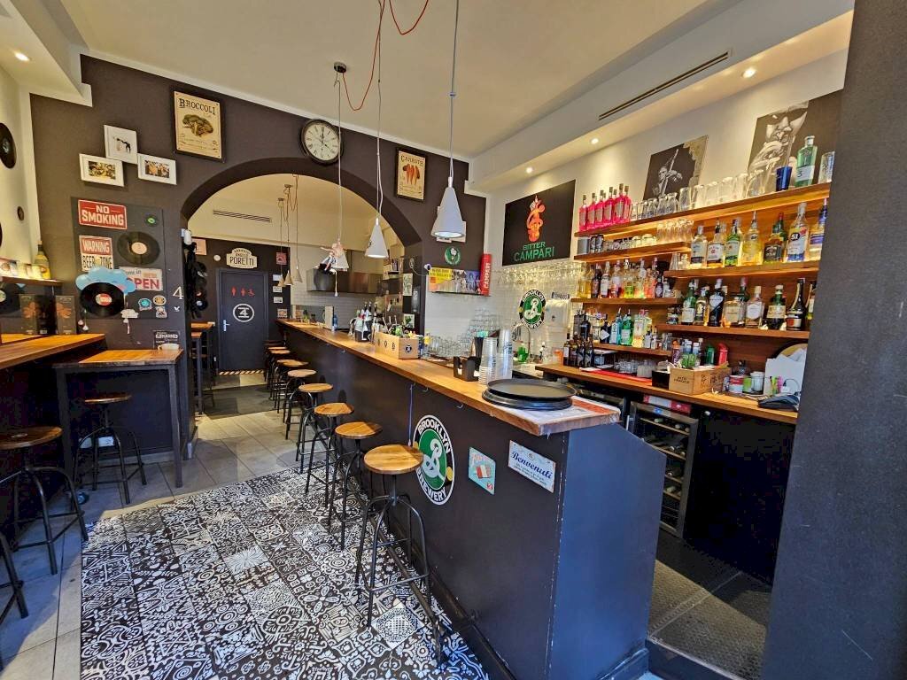 ambiente - Bar Tavola Calda - Fredda via Felice Cavallotti, 6, Varese - foto 3