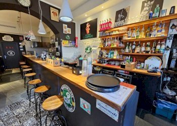 ambiente - Bar Tavola Calda - Fredda via Felice Cavallotti, 6, Varese - foto 4