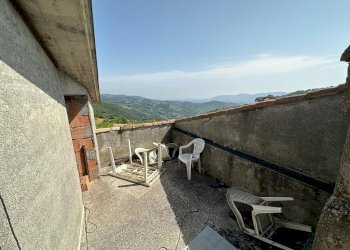 ca29.jpg - Townhouse Fosdinovo - photo 26