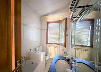 ca33.jpg - Townhouse Fosdinovo - photo 30